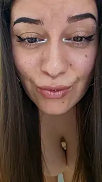Snapshot of Larissa4U chatting on 10/01/25, 09:15 Larissa4U online show from 10/01/25, 09:15