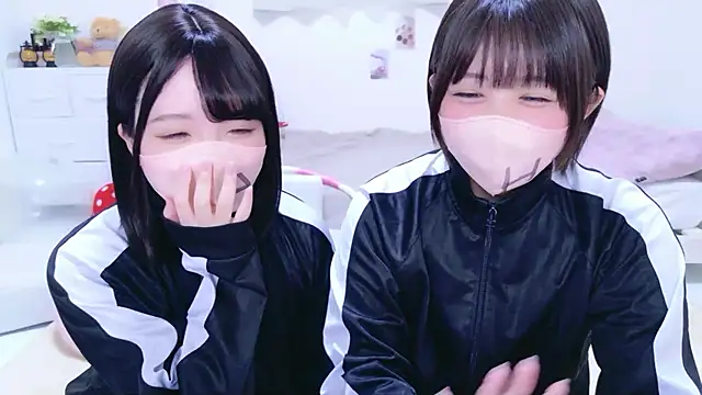 Snapshot of Anzu_xx chatting on 05/08/26, 02:50 Anzu xx online show from 05/08/26, 02:50