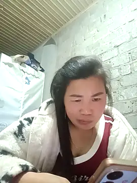 jienrrr online show from 12/17/25, 12:22