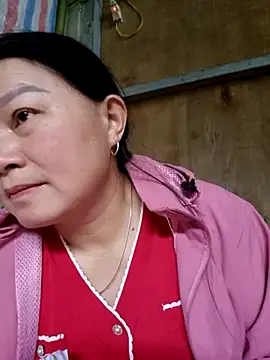 yoowwmr online show from 10/24/25, 12:52