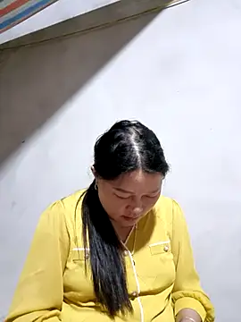 yoowwmr online show from 10/26/25, 01:17