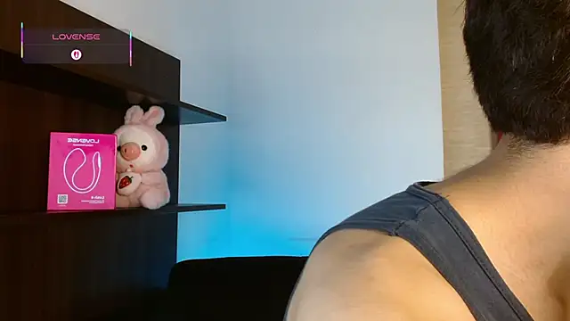 Ezra Storm online show from 11/12/25, 04:57