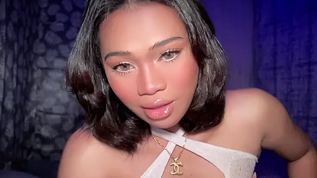 Exotic alyssa69 online show from 04/14/26, 05:52