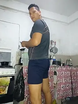 Tom Hardy11 online show from 02/19/26, 08:32