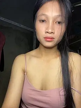 Snapshot of vyvy777 chatting on 10/01/25, 01:55 vyvy777 online show from 10/01/25, 01:55