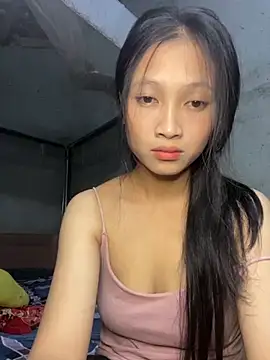 Snapshot of vyvy777 chatting on 10/01/25, 02:23 vyvy777 online show from 10/01/25, 02:23