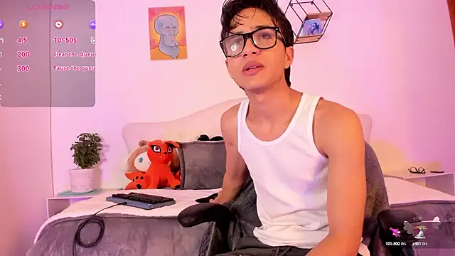 jin luna online show from 10/15/25, 12:16