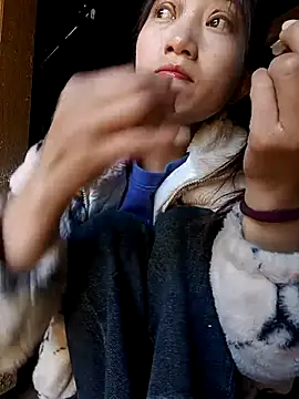 Zhan99999 online show from 11/23/25, 06:57