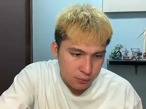 Snapshot of lovely_jay chatting on 07/06/26, 03:03 lovely jay online show from 07/06/26, 03:03