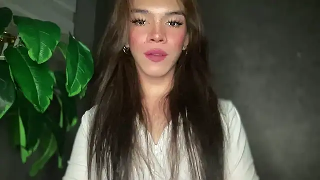 Misselliefayexxx online show from 12/18/25, 01:39