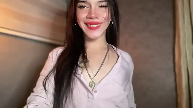 Misselliefayexxx online show from 04/23/26, 03:08