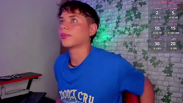 Jostin18 online show from 10/17/25, 12:30