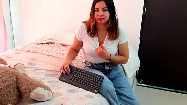 ADHARAMILLER  1111 online show from 03/11/26, 07:31