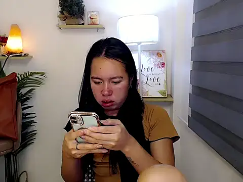 kimbratx online show from 11/09/25, 10:30