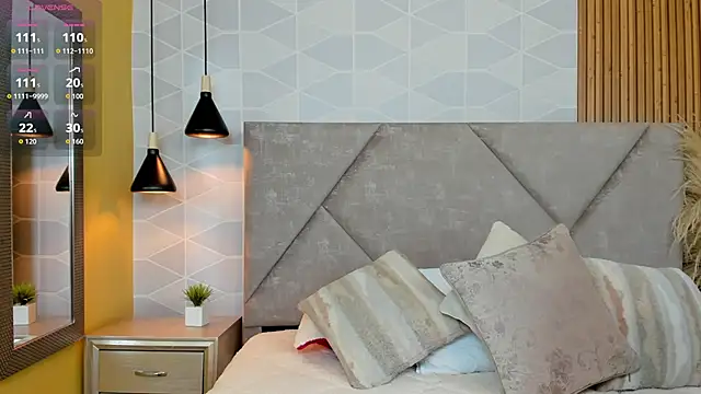 Jade Whisper online show from 12/05/25, 01:25