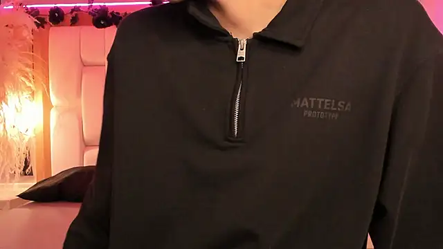 Daphne And Roger online show from 02/05/26, 10:53