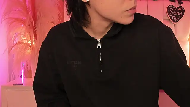 Daphne And Roger online show from 02/27/26, 10:59