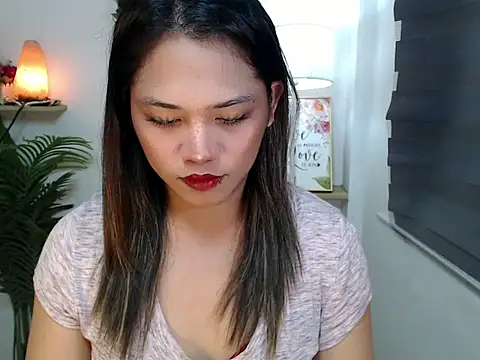 Snapshot of scarlett_brownx69 chatting on 09/26/25, 11:25 scarlett brownx69 online show from 09/26/25, 11:25