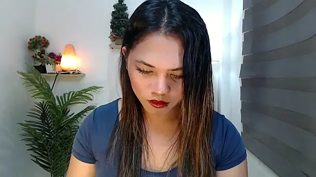 Snapshot of scarlett_brownx69 chatting on 12/02/25, 07:47 scarlett brownx69 online show from 12/02/25, 07:47