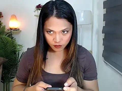 scarlett brownx69 online show from 04/22/26, 05:21