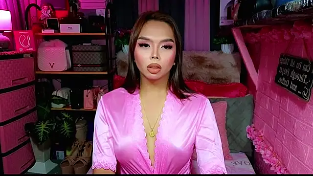 MoniqueCeleste online show from 10/27/25, 12:47