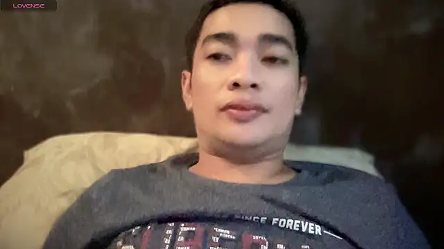 Snapshot of popmycherryxxx chatting on 12/18/25, 05:02 popmycherryxxx online show from 12/18/25, 05:02