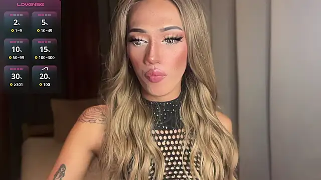 Lust-sluttymira online show from 10/16/25, 11:22