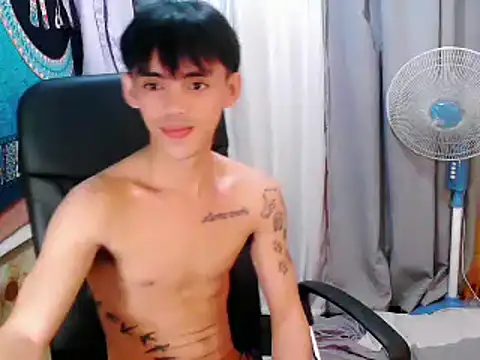 urhunky boy online show from 10/06/25, 03:53