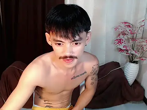 urhunky boy online show from 07/28/26, 12:48