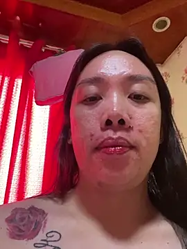 Snapshot of Hotseductivests chatting on 11/24/25, 01:38 Hotseductivests online show from 11/24/25, 01:38