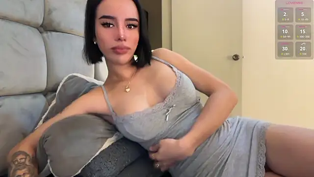 Snapshot of s1nfulbarbie chatting on 06/10/26, 03:33 s1nfulbarbie online show from 06/10/26, 03:33