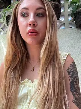 asraifae online show from 10/24/25, 06:10