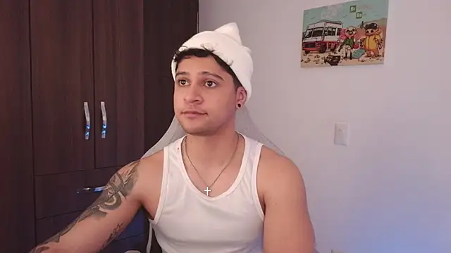 domsantiago  online show from 09/10/25, 10:43