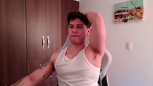 domsantiago  online show from 09/20/25, 02:51