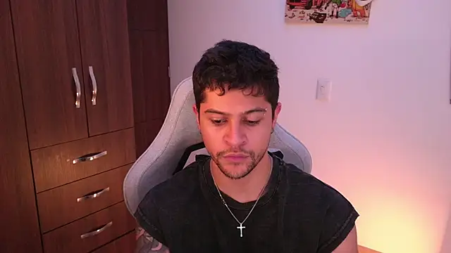 domsantiago  online show from 11/24/25, 02:44