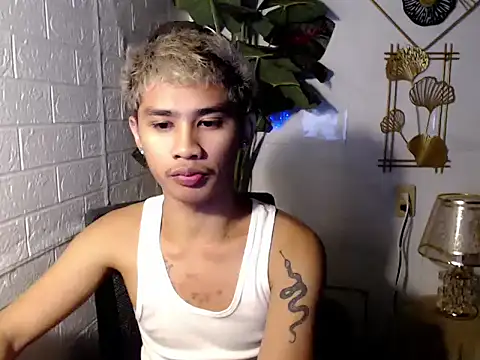 asianhardcock25 online show from 04/20/26, 03:48