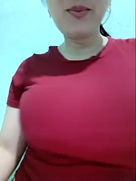 Shiny Babe online show from 04/06/26, 03:04