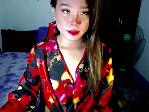 Urassiansweetcummer online show from 10/30/25, 02:13