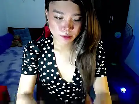 Urassiansweetcummer online show from 03/29/26, 03:39