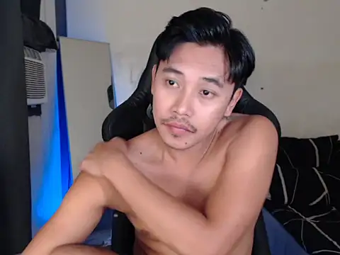 alexsuckable01 online show from 10/10/25, 03:33