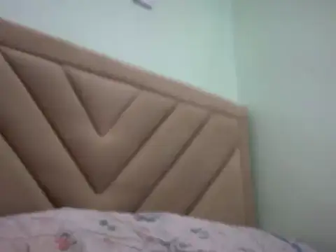 Naughtychen18 online show from 04/20/26, 07:22