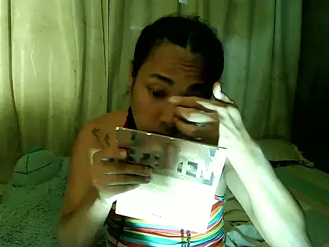 Snapshot of beatiful_lust chatting on 12/20/25, 08:10 beatiful lust online show from 12/20/25, 08:10