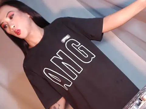 Xyourstellafox online show from 03/24/26, 10:20