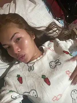 lucyheart777 online show from 09/27/25, 02:27