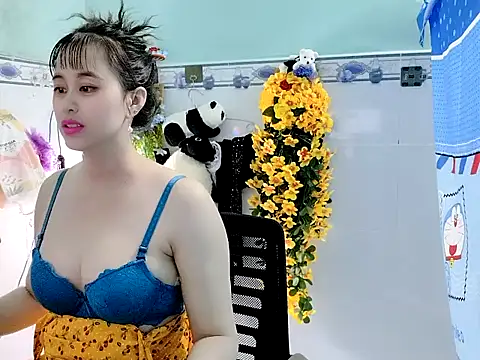 emgaixinhngoan online show from 09/18/25, 02:57