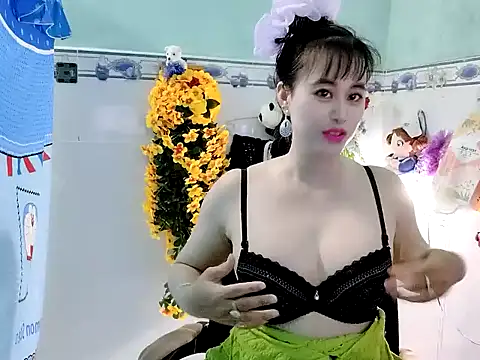 emgaixinhngoan online show from 10/01/25, 03:45