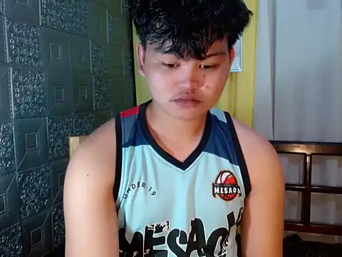 Reynelcock online show from 11/20/25, 06:57