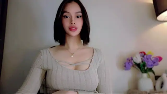 Snapshot of anna_lala7 chatting on 07/02/26, 02:00 anna lala7 online show from 07/02/26, 02:00