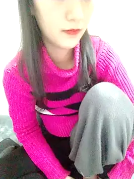 Kembong01 online show from 12/15/25, 08:40