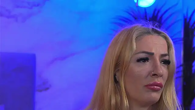 Izabellle02 online show from 04/06/26, 03:59